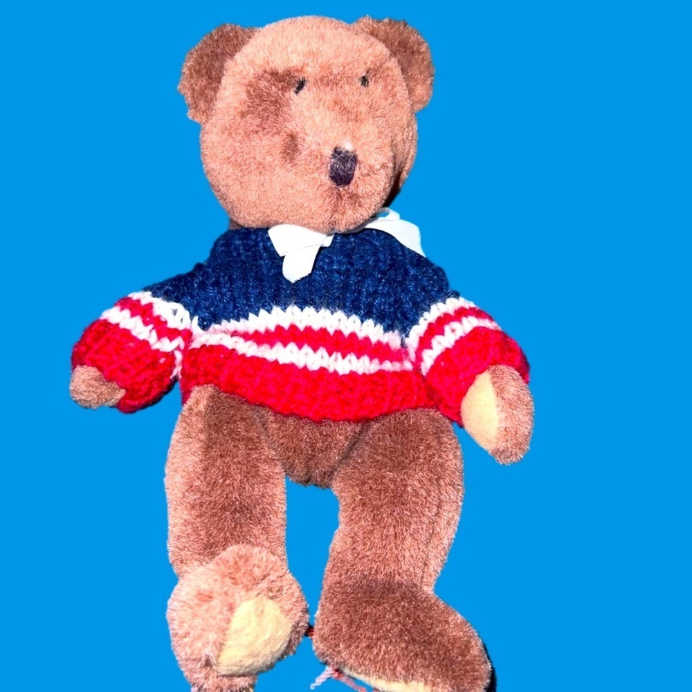 Older,rare Boyd’s Bear in patriotic sweater Archive Collection circa 1985 w tag